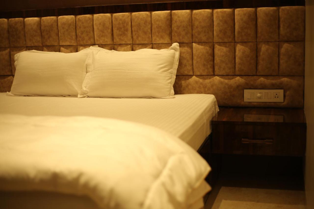 Hotel L. R Residency Kanchipuram Exteriér fotografie