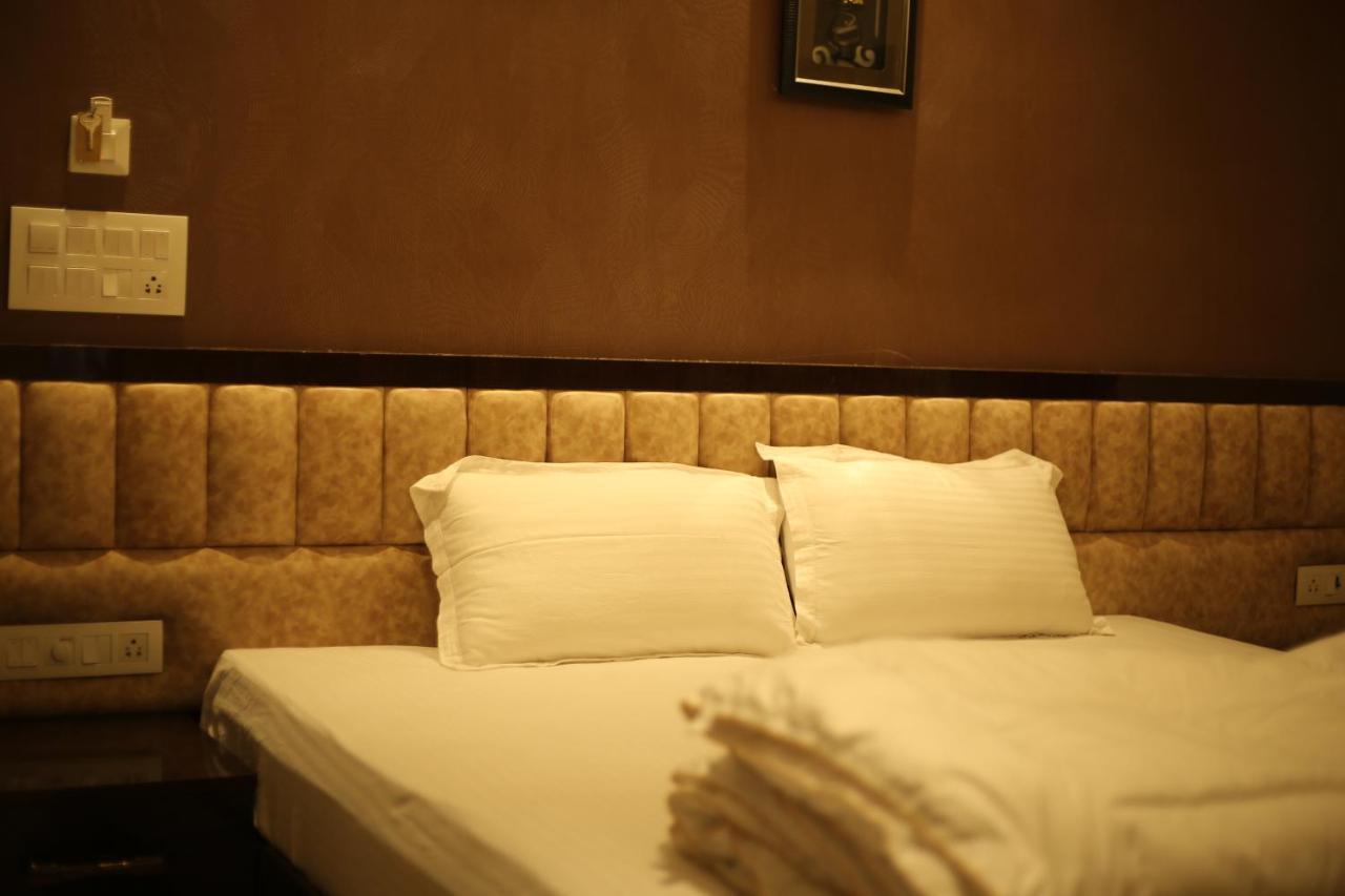 Hotel L. R Residency Kanchipuram Exteriér fotografie